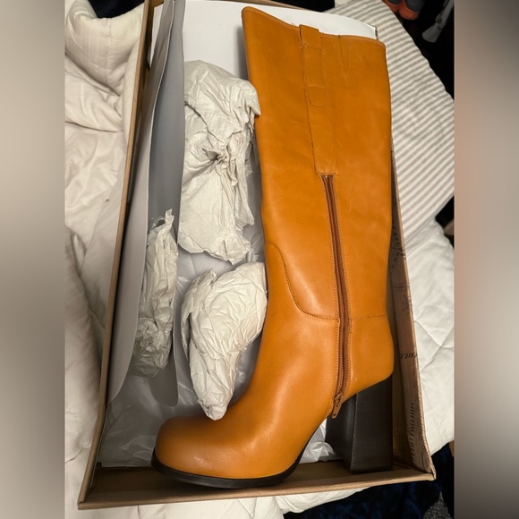 Brand new free people boots - Picture 2 of 3
